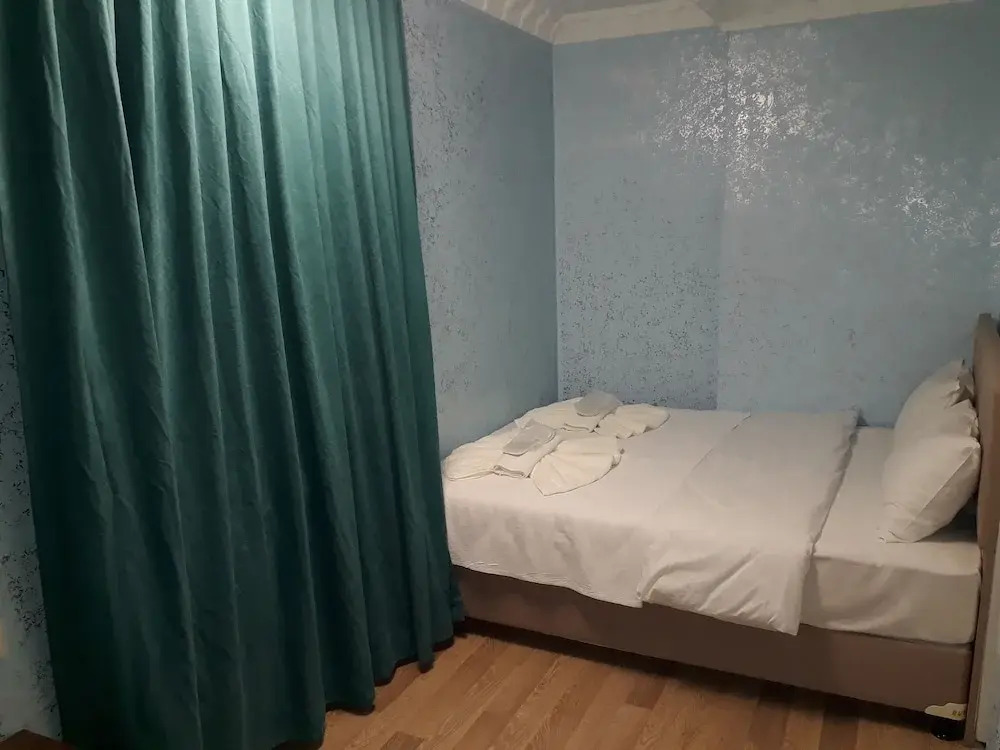 Blue Sail Hotel