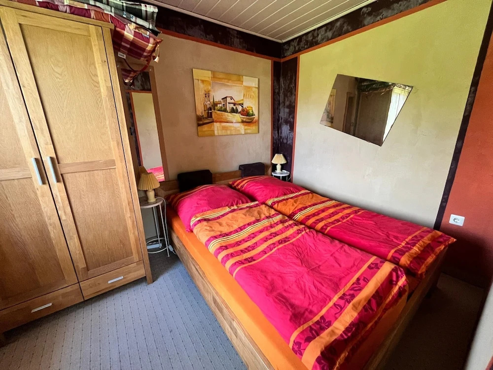 Idyllic Bungalow with Garden in Pepelow near Seabeach