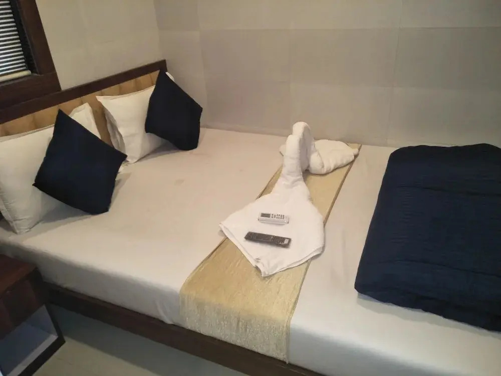 Hotel Avenue Residency