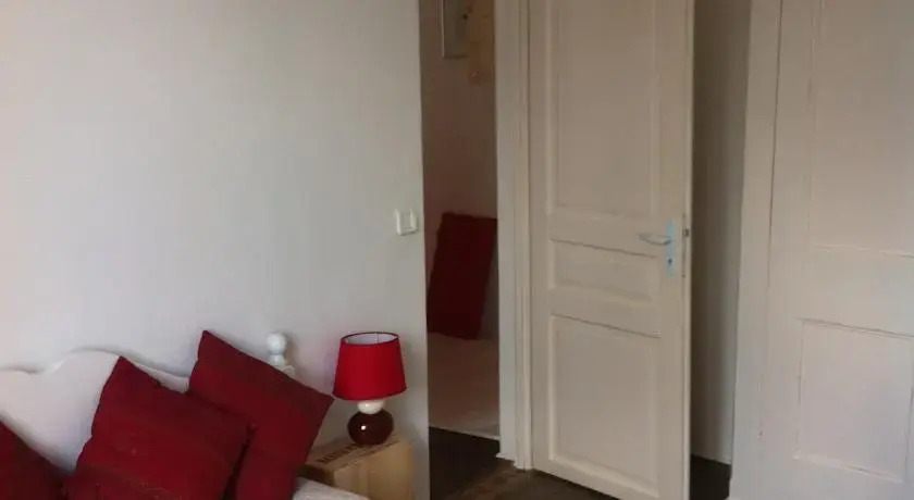 Six la Place