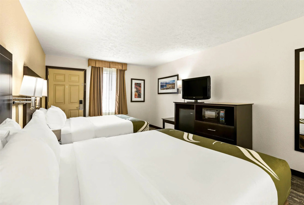 Quality Inn Traverse City