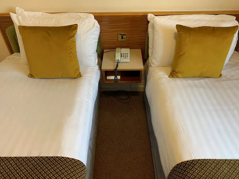 Hunters Lodge Hotel