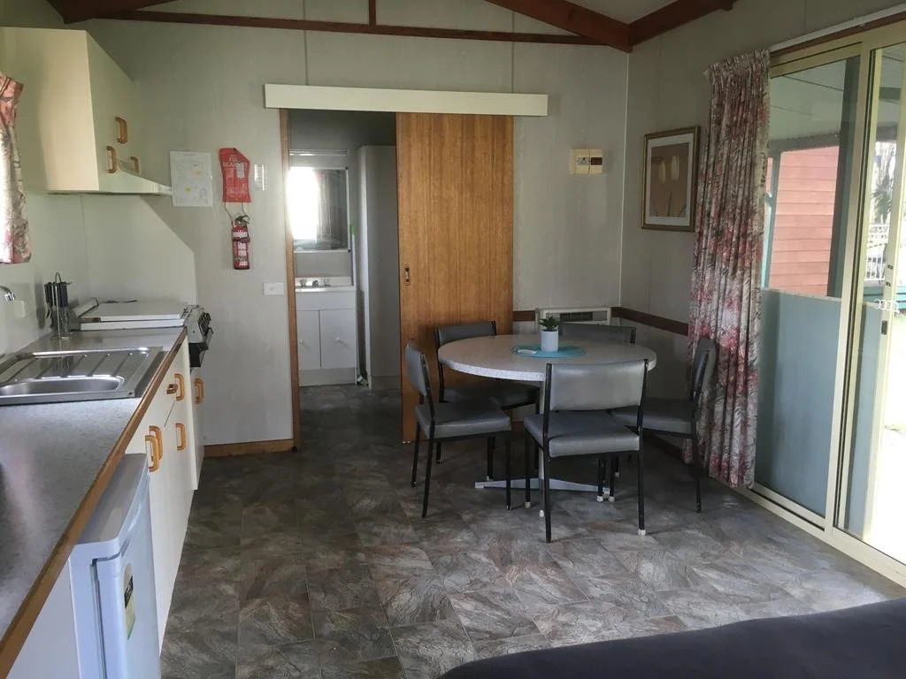 Colac Colac Caravan Park - Gday Park