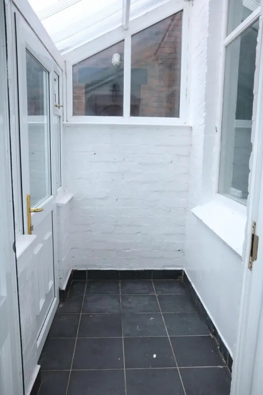 Ideal Lodgings in Bury - Whitefield
