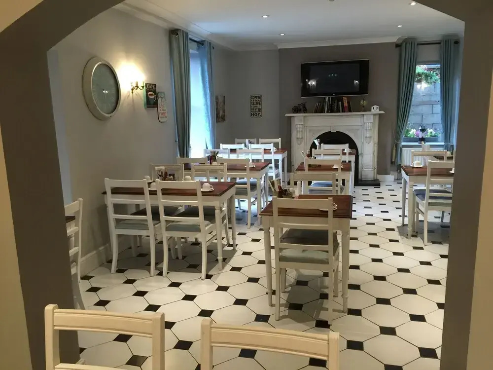 Charleville Lodge Hotel