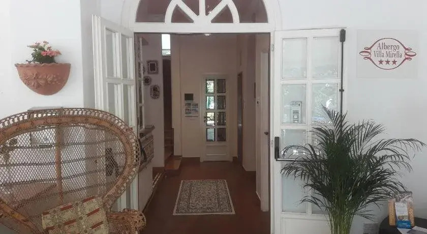 Hotel Villa Mirella