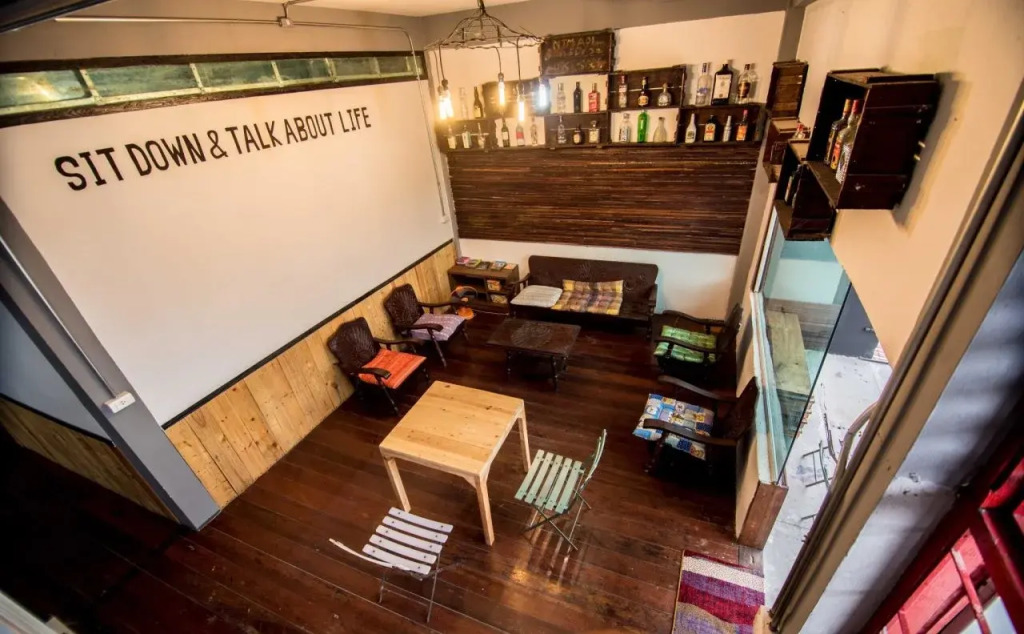 Il Treno Hostel