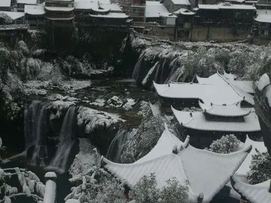 Tuwang Palace · Eight Halls, Furong Town (Waterfall View, Core Scenic Area)