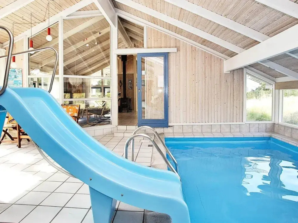 8 person holiday home in Læsø