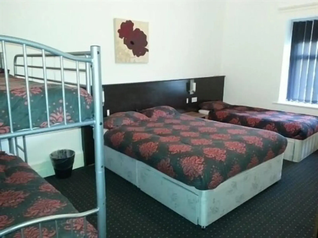 The Woodfield Hotel , Indoor Heated swimming pool, Spacious lounge and Bar
