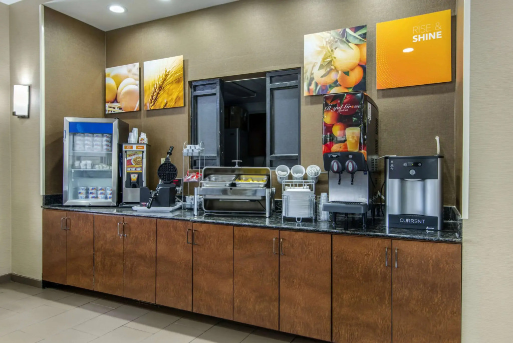 Comfort Suites Macon Northwest