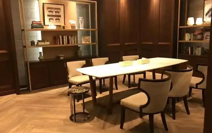 Luxury LaRiz Mansion Condominium