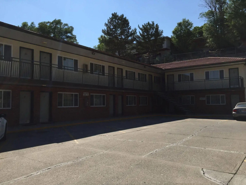 Manor Motor Lodge