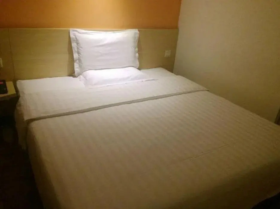7 Days Inn Beijing South Railway Station Jiaomen West Subway Station Branch