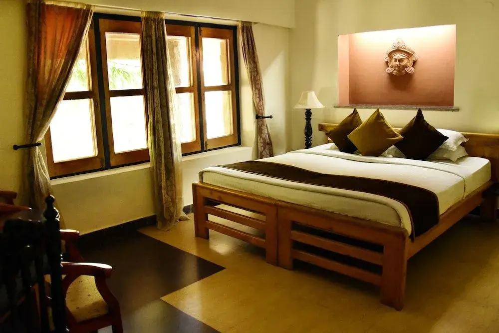 Hampis Boulders Resort