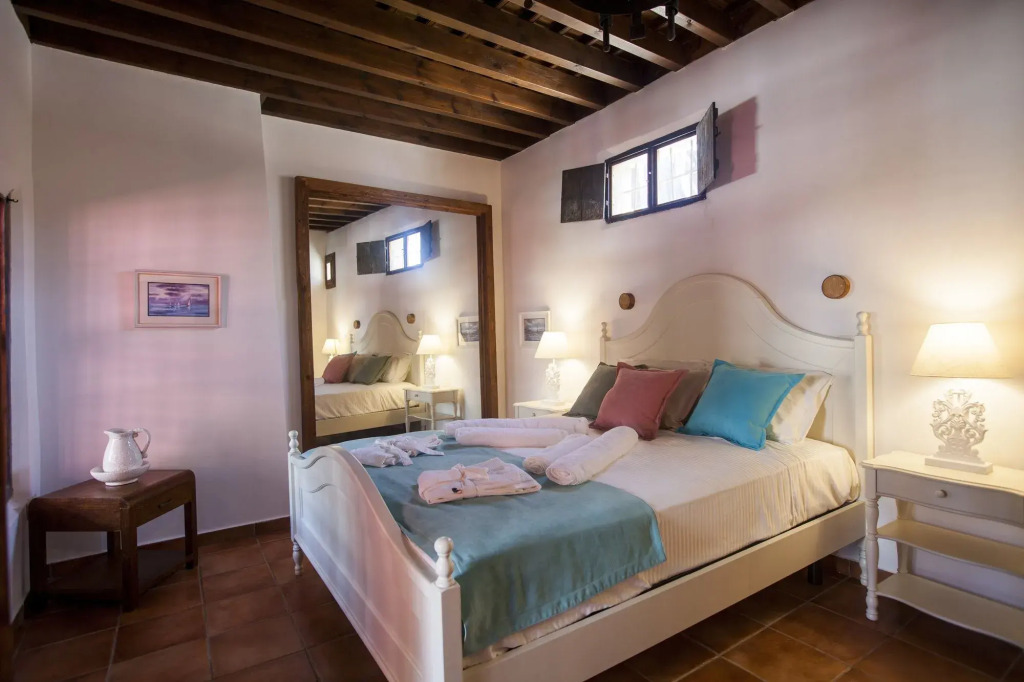 Saint Artemios Hotel and Oriental Suites