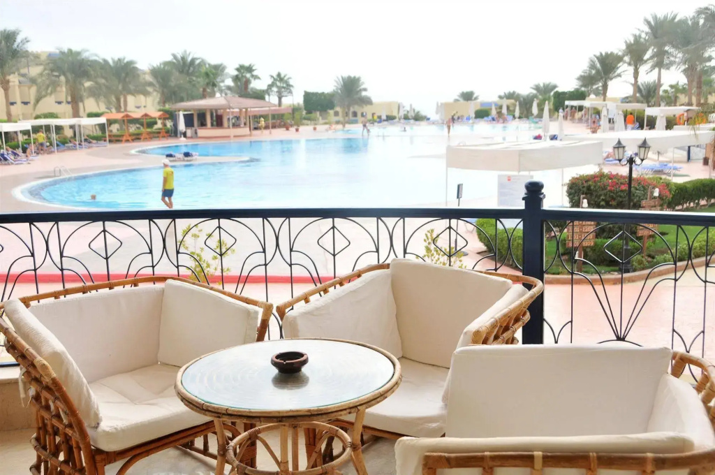 Курортный отель Grand Oasis Resort