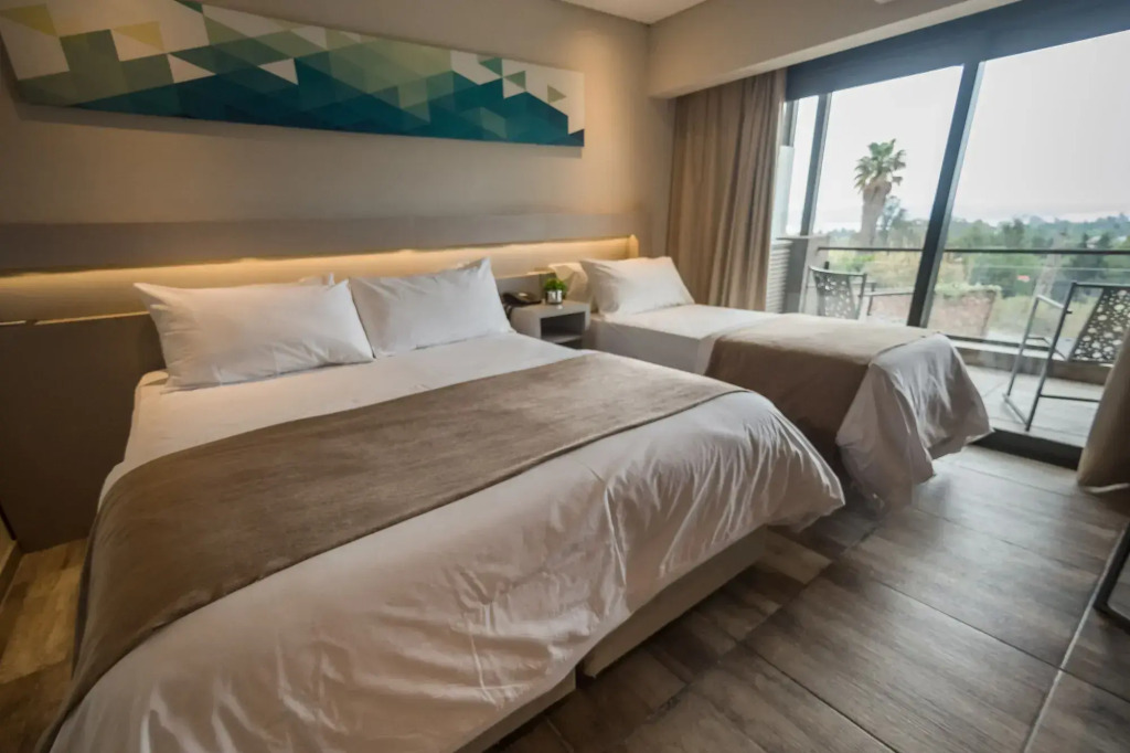 Eleton Resort & Spa