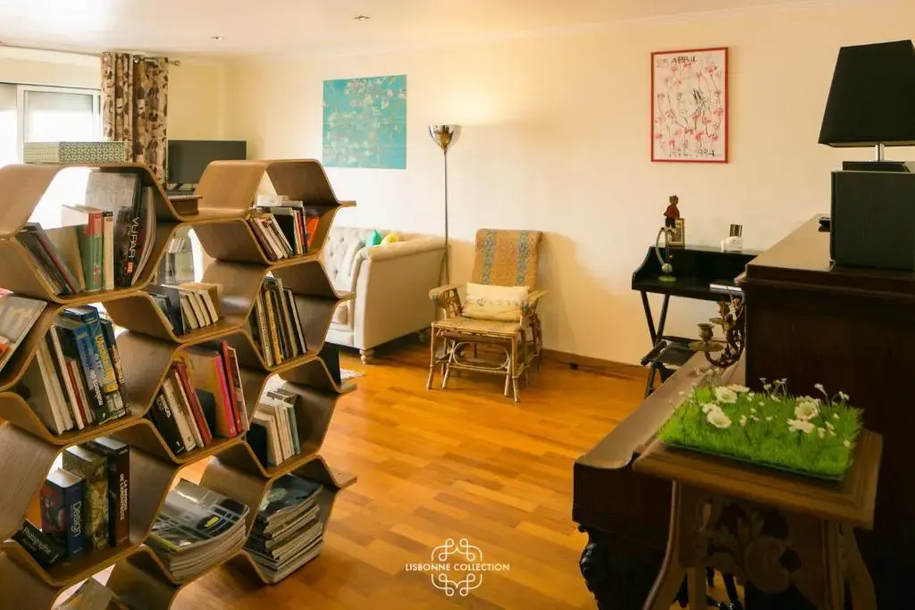 Top floor Amazing View Apartment 63 by Lisbonne Collection