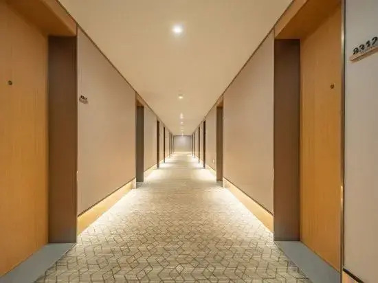 Huanpeng Holiday Hotel