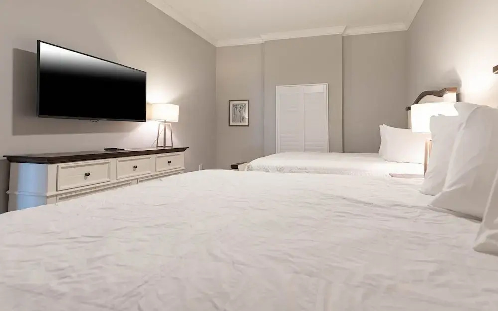 Phoenix Gulf Tower 1503 3 Bedroom Condo