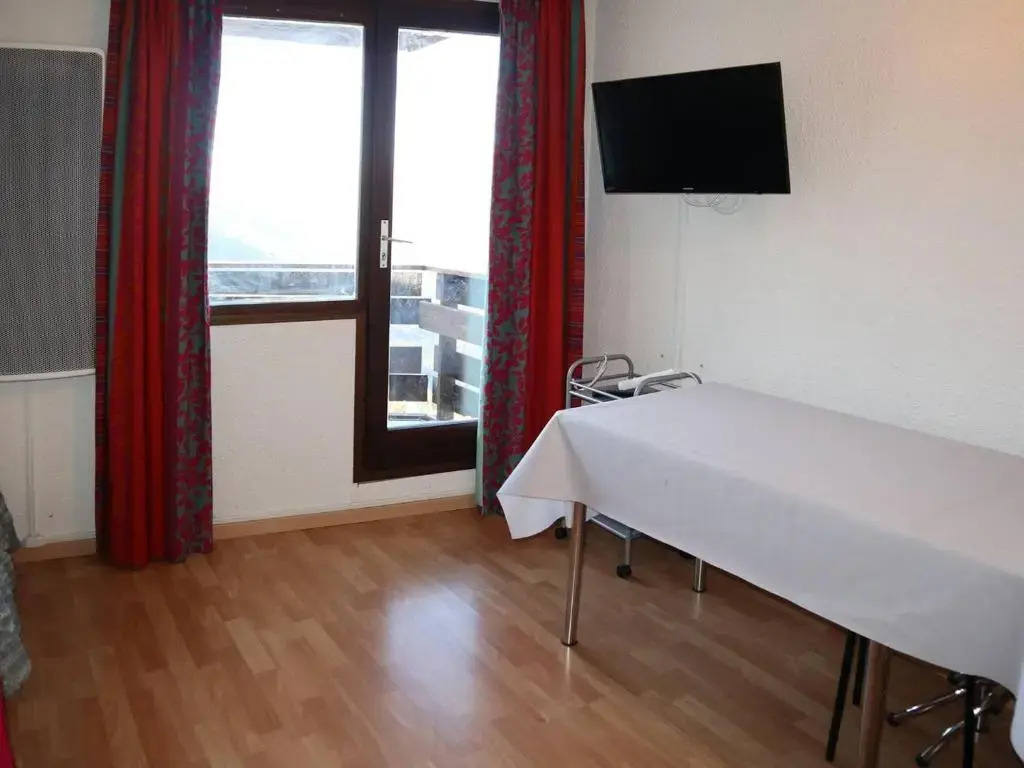 Studio Les Orres, 1 pièce, 4 personnes - FR-1-322-447