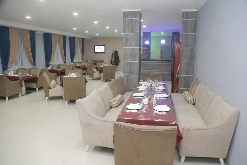 J'Star Hotel