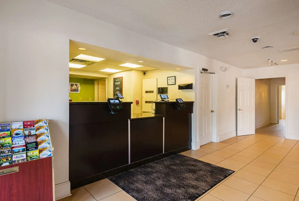 Studio 6 Extended Stay - Greensboro, NC