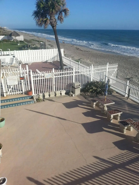 Bleu Beach Resort