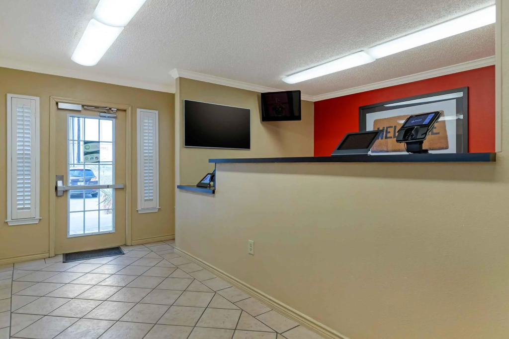 Extended Stay America Suites - San Antonio - Airport