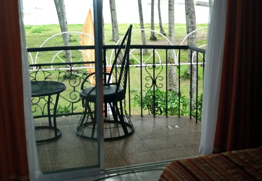 Chateau del Mar