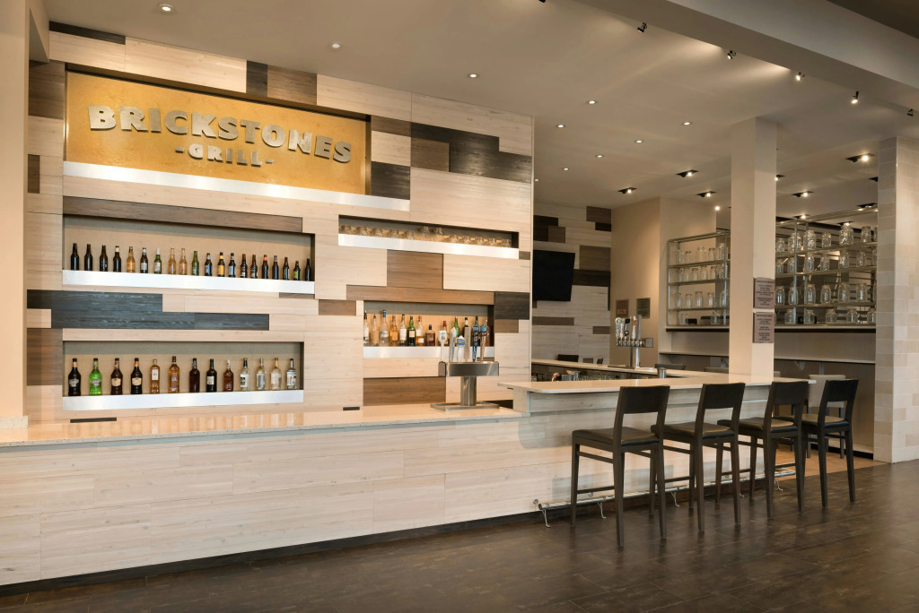 Embassy Suites by Hilton Chicago Naperville