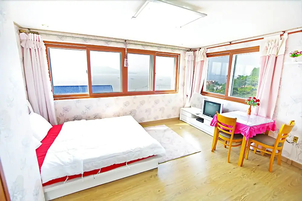 Ganghwa Aurora Pension