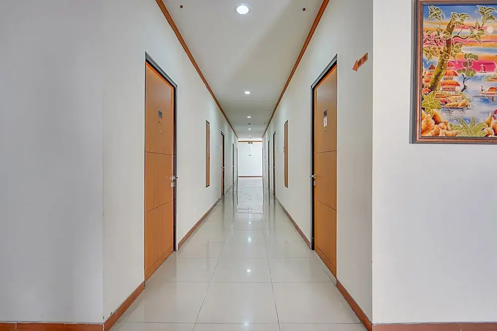 Collection O 90724 Hotel Sinar Sidoarjo
