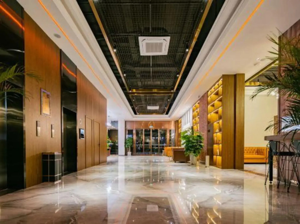 Jifei Hotel (Pengshan North Station, Sichuan University Jinjiang College Branch)
