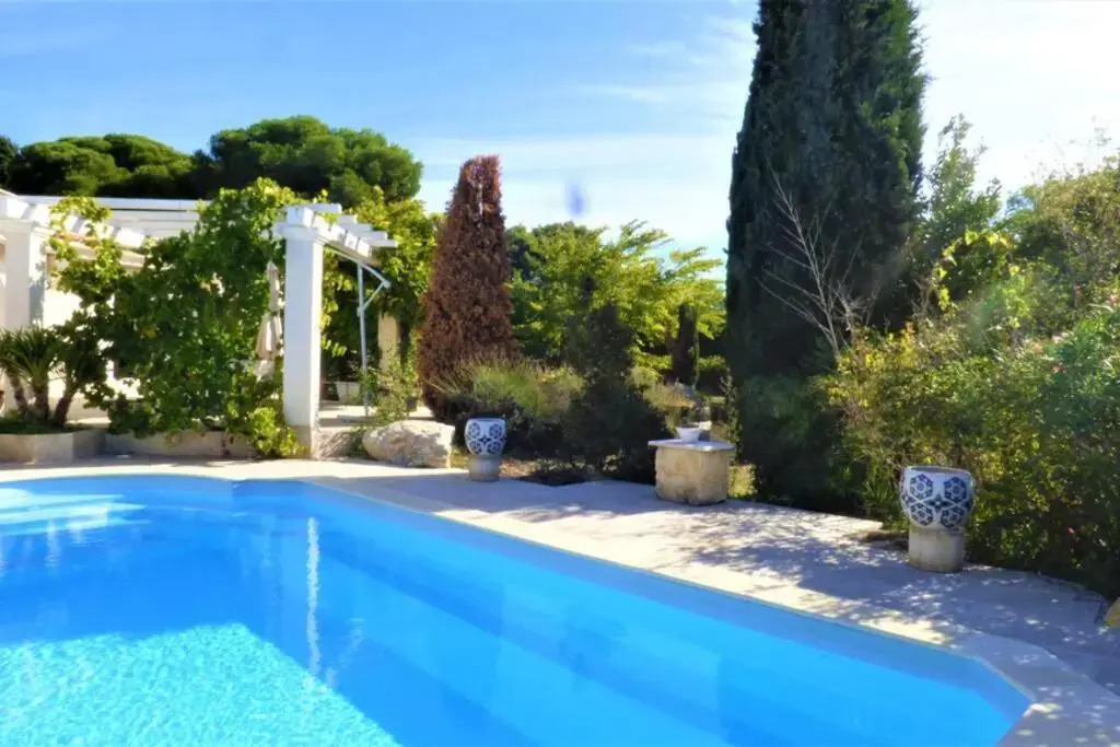 Magnifique villa l'Ibis pour 8 personnes, piscine, clim,parc et parking