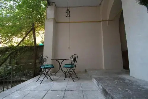 Versus Art Studio
