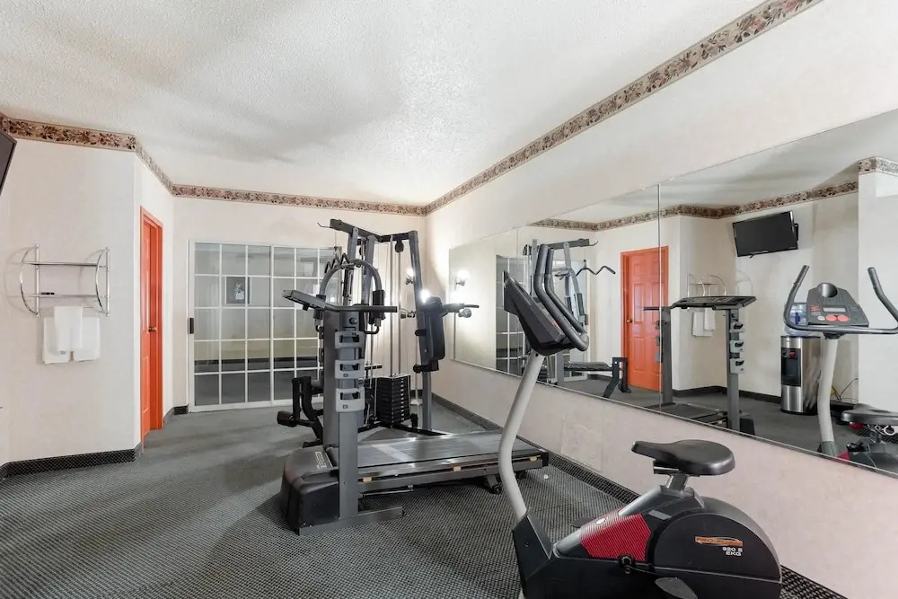 Quality Inn & Suites Paragould