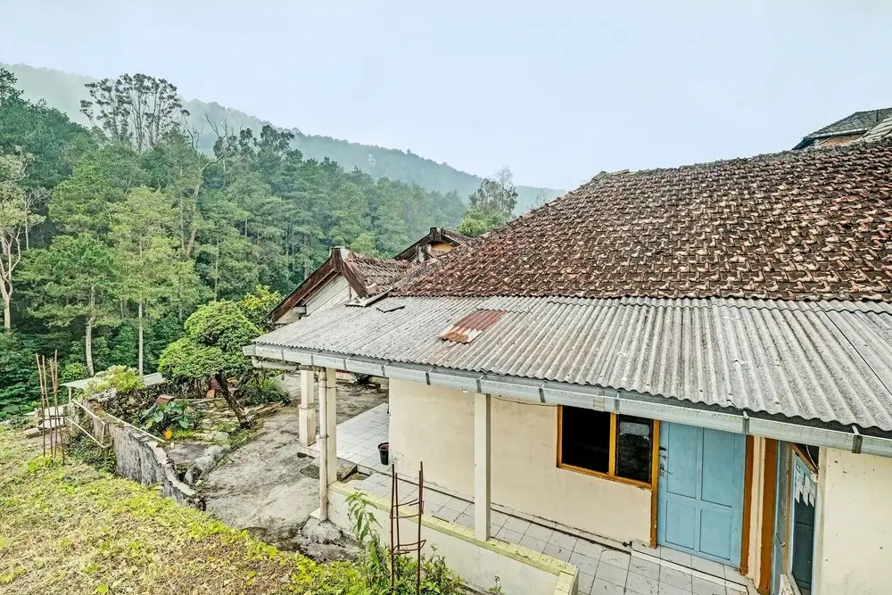 SPOT ON 92414 Hotel Pereng Sari