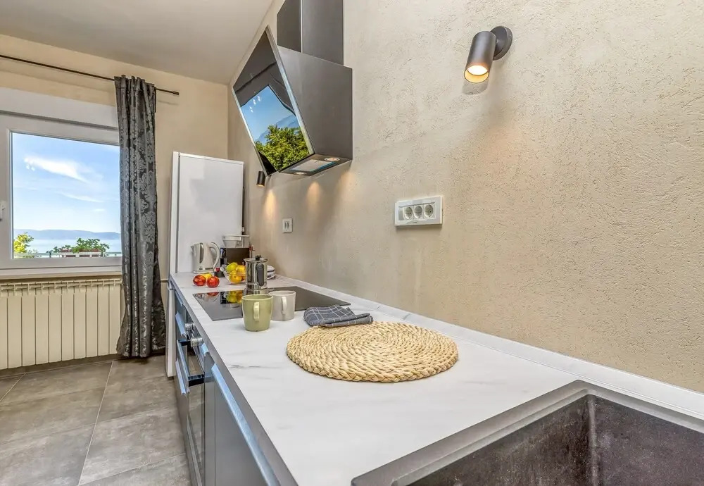 Beach Apartment Kostrena 1