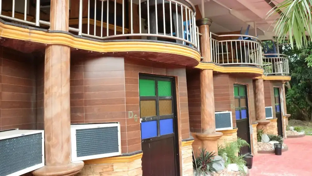 Nipa Hut Resort