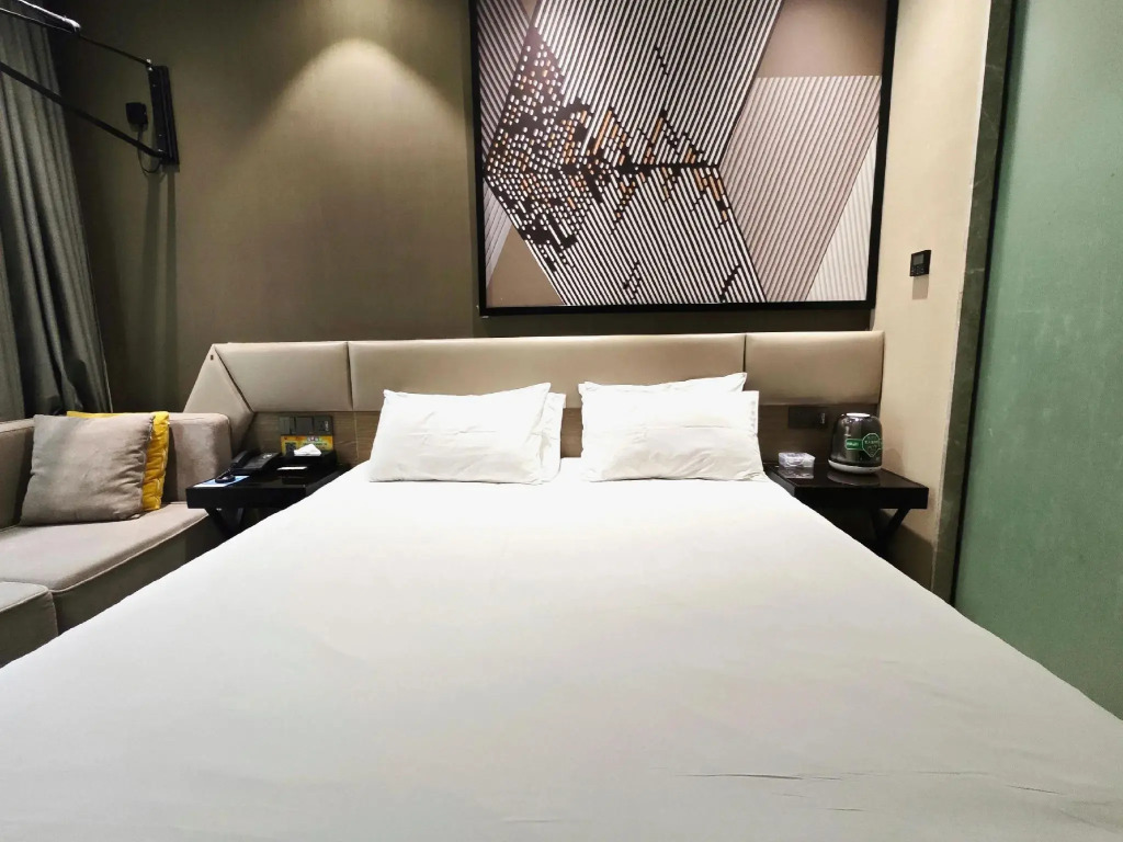 GreenTree Inn LaiBin DaQiao Road YeJin Road Express Hotel