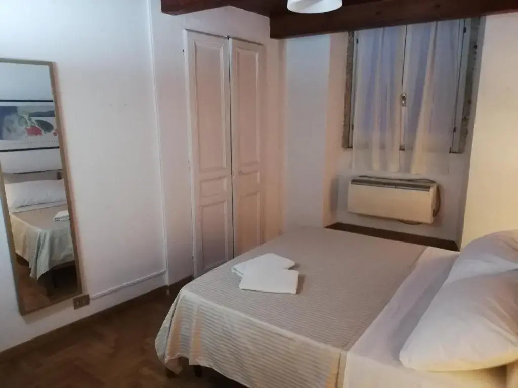 Coronari 45 apartment