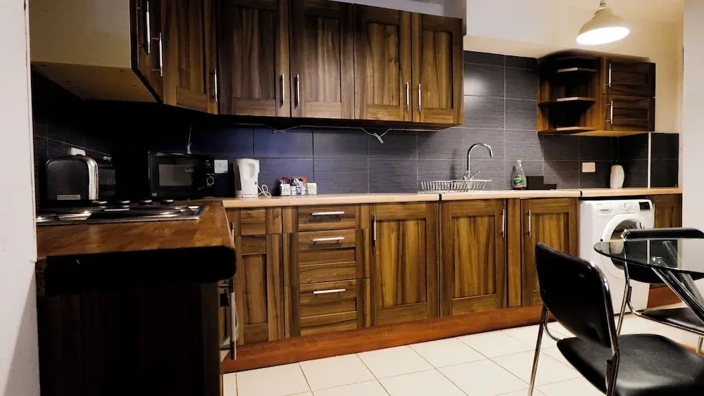 Swanky Apartment