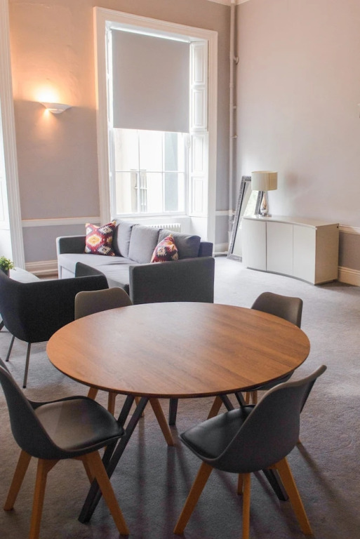 Leevin Stay Apartments City Center