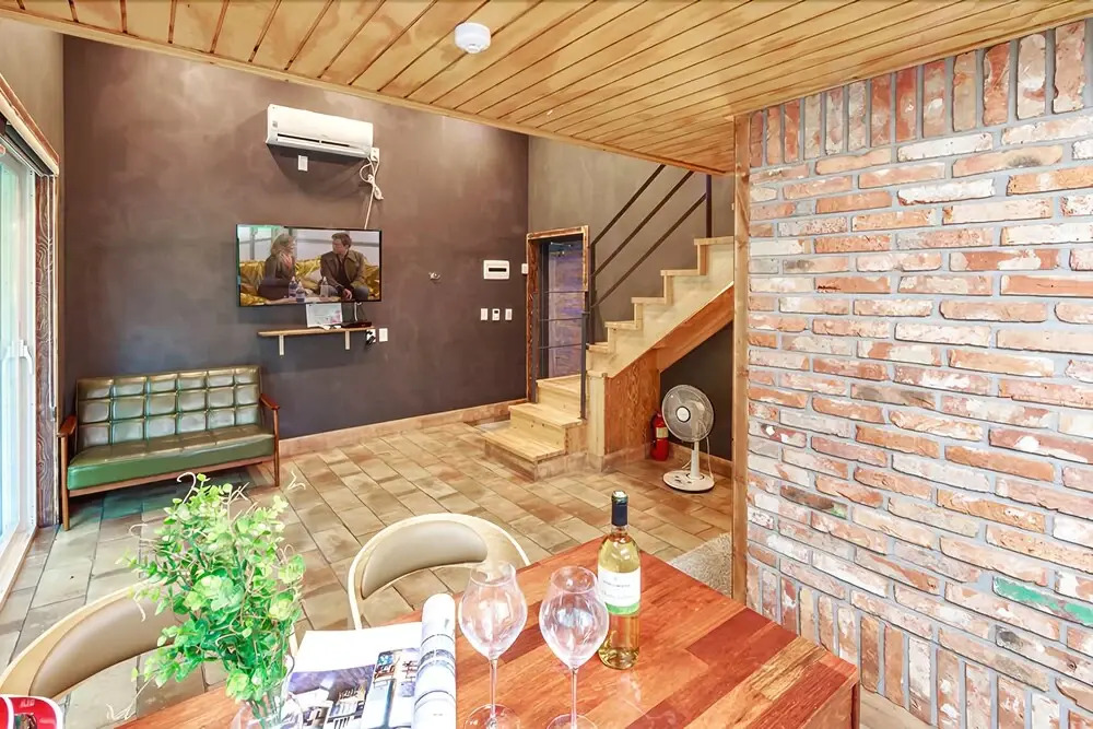 Gyeongju Rosso House Pension