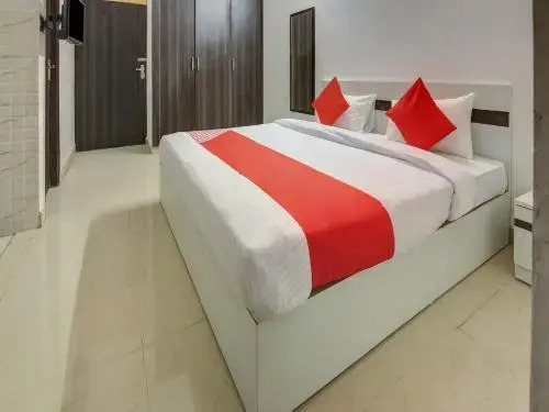 BJ Residency By OYO Rooms