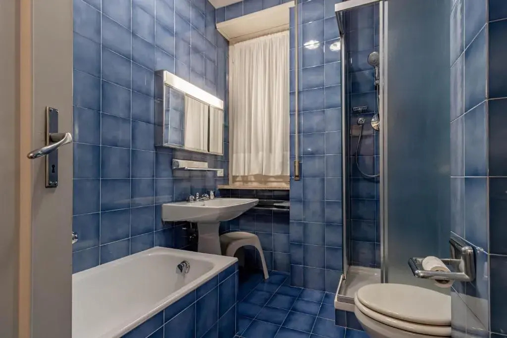 H11 [Sanremo Vista Mare] - Elegante