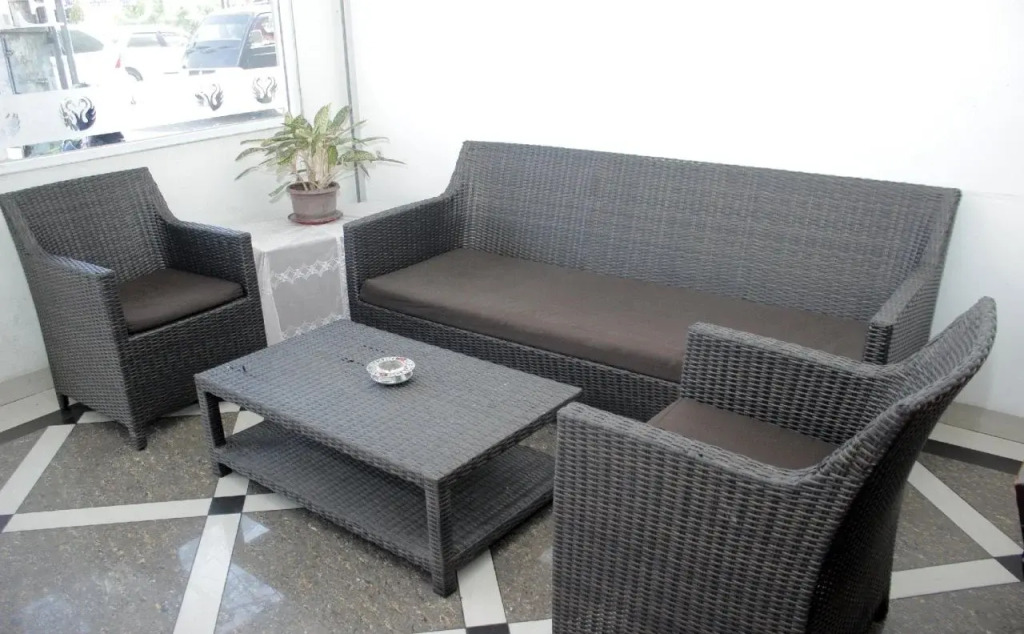 OYO 844 Surya Hotel