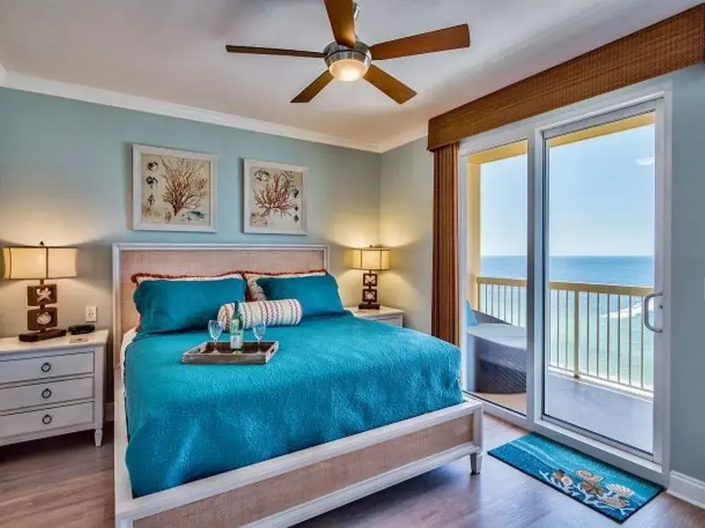Calypso 709W 3 Br condo by RedAwning